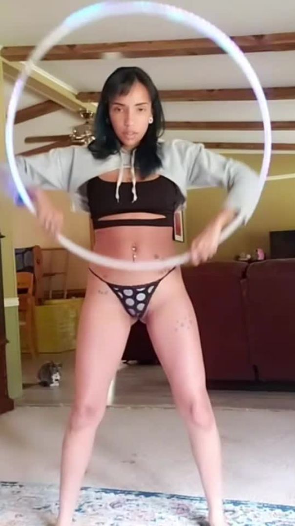 This girl can surprise you with her great skill and her sexy body